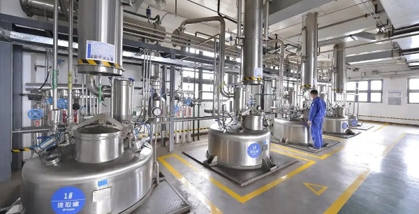 EasyMiner化工材料粘度优化案例 - 化工行业数据应用